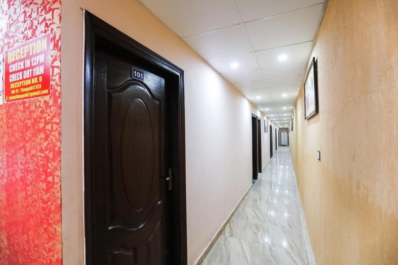 Oyo 72993 Hotel The Gold Faridabad Esterno foto